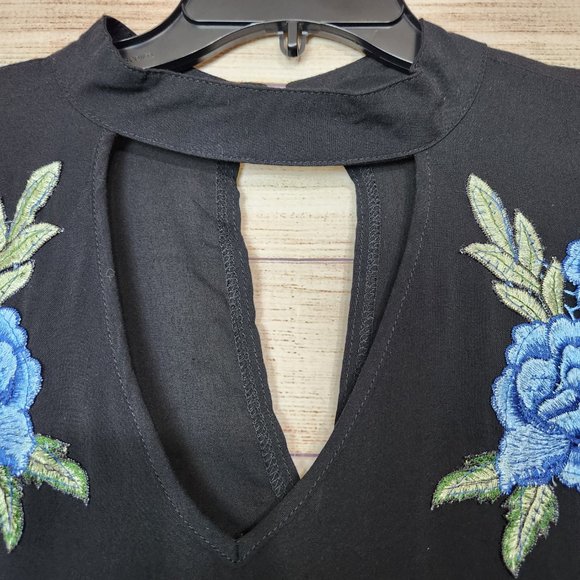 Unique Spectrum V-Neck Black Embroidered Tunic Choke Collar Women's Size XL - Picture 5 of 15